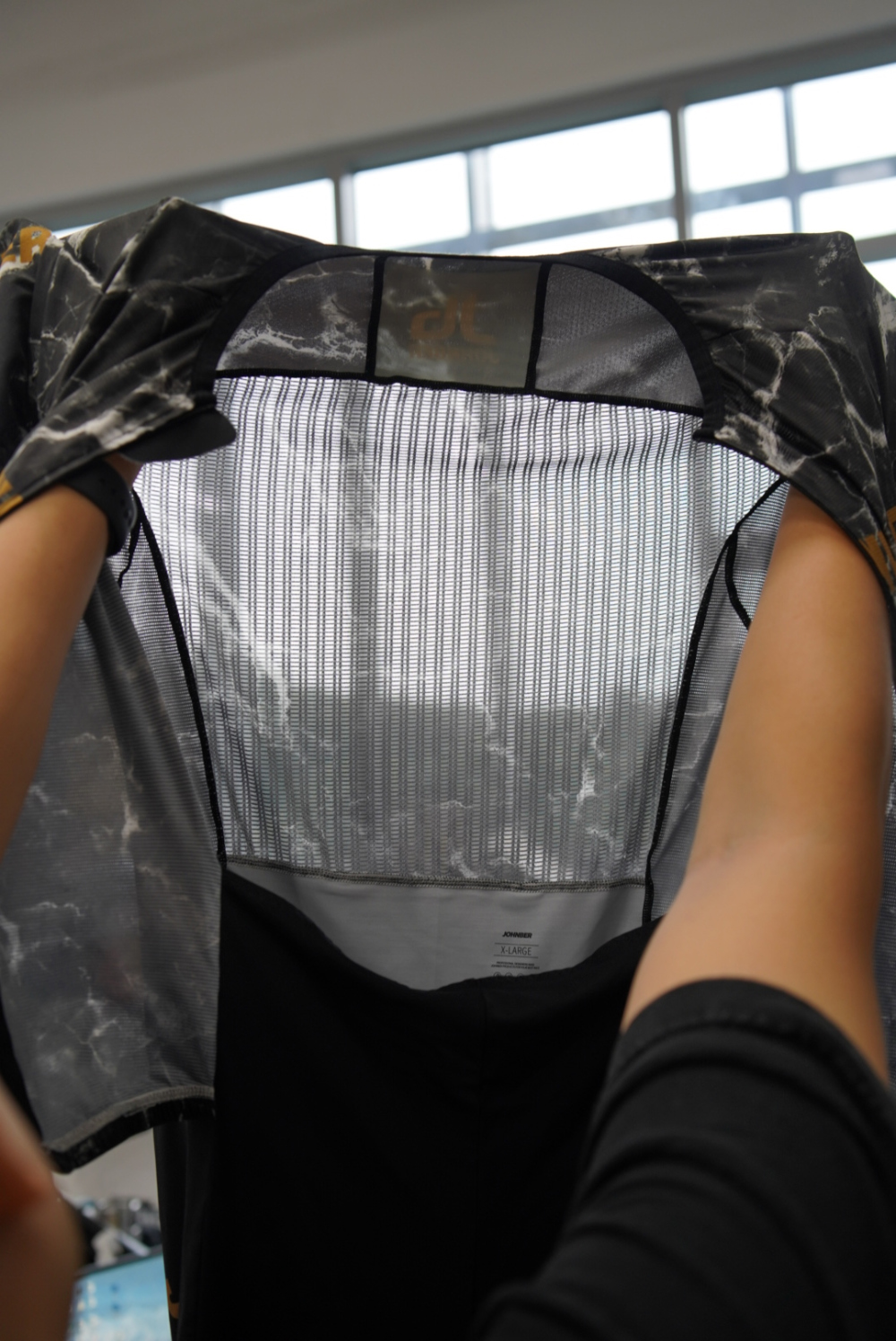 Johnber Triathlon Hot Summer Aerosuit Marble/Gold